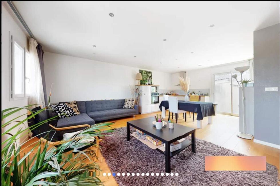 Jasmin House Apartment เซอนง ภายนอก รูปภาพ